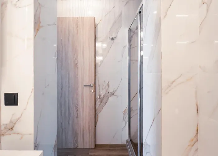 Homevision Okto Penthouse View - Super Apartment